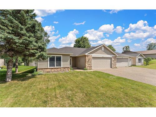 1825 Windmill Dr, Baldwin, WI, 54002-5136 | Card Image