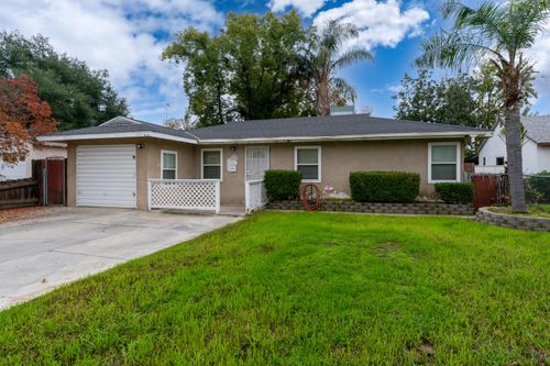 1212 E Saginaw Way, Fresno, CA, 93704-4361 | Card Image