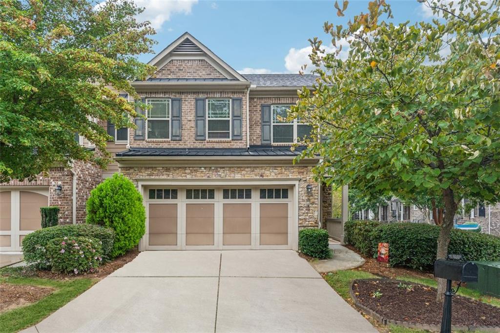 Canary Ln, Alpharetta, GA 30004