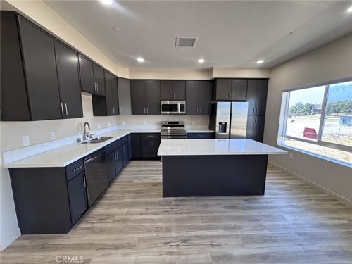 8183 Amerena Way, Fontana, CA, 92335-4062 | Card Image