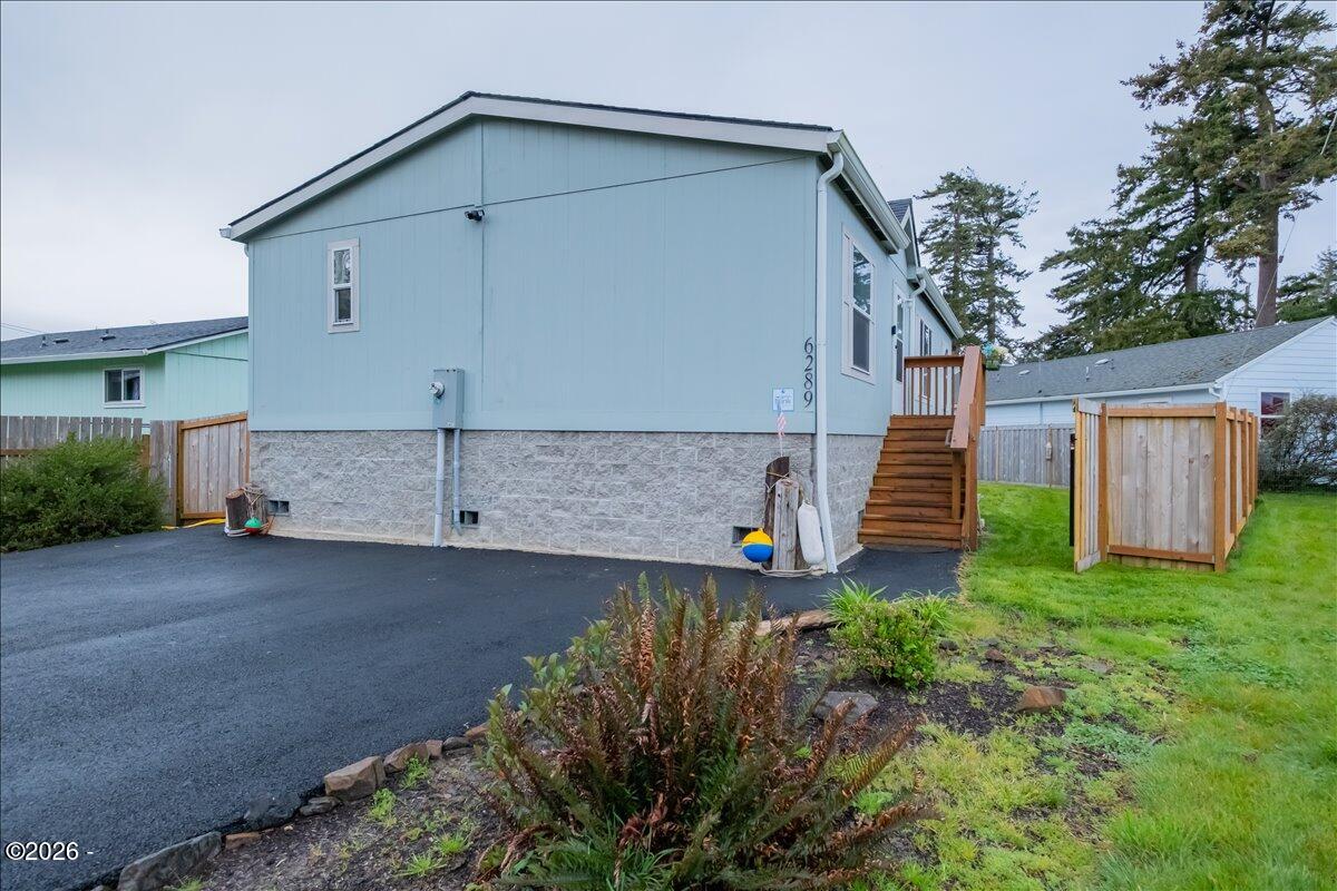 Residential in Lincoln City