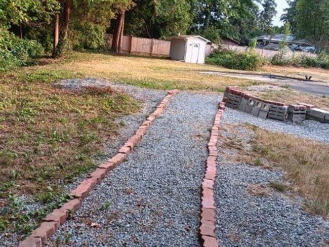 21764 124 Ave, House other with 3 bedrooms, 4 bathrooms and 8 parking in Maple Ridge BC | Image 16