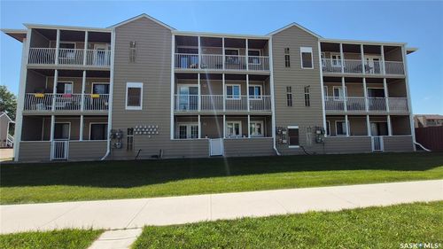 9-6585 Rochdale Blvd, Regina, SK, S4X2Z1 | Card Image