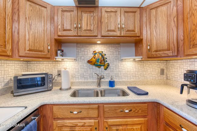 APT-1010 - 1415 Ocean Shore Blvd, Condo with 2 bedrooms, 2 bathrooms and null parking in ORMOND BEACH FL | Image 13