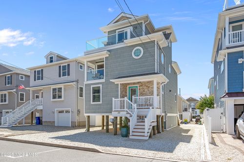 49 Fort Ave, Seaside Heights, NJ, 08751-1512 | Card Image