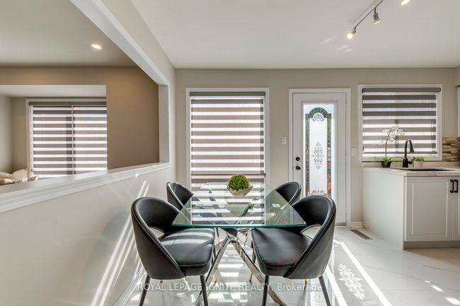 2390 Orchard Rd, House other with 3 bedrooms, 3 bathrooms and 1 parking in Burlington ON | Image 21