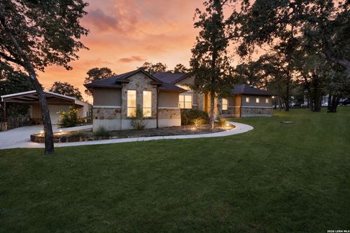 116 Hidden Forest Dr, La Vernia, TX, 78121-5904 | Card Image