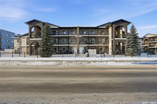 116-125 Willis Cres, Saskatoon, SK, S7T0T1 | Card Image