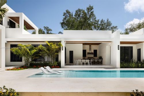 5796 Sw 91st St, Pinecrest, FL, 33156-2039 | Card Image
