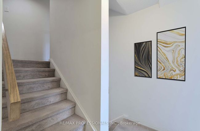 A20 - 284 Mill Rd, Condo with 2 bedrooms, 2 bathrooms and null parking in Toronto ON | Image 5