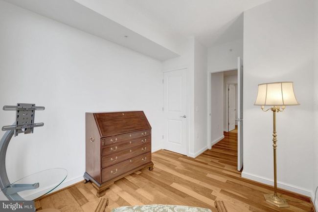 UNIT-907 - 11990 Market St, Condo with 3 bedrooms, 2 bathrooms and null parking in RESTON VA | Image 39