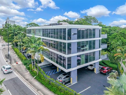 5555 Biscayne Boulevard, Miami, FL, 33137 | Card Image