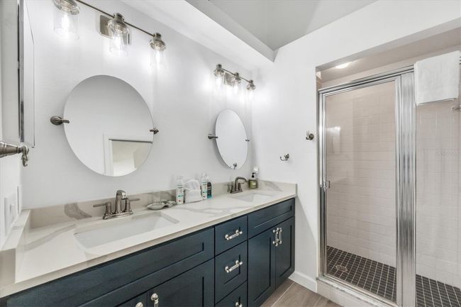 UNIT-1622 - 9560 High Gate Dr, Condo with 2 bedrooms, 2 bathrooms and null parking in SARASOTA FL | Image 17
