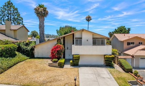 25572 Gloriosa Dr, Mission Viejo, CA, 92691-4644 | Card Image