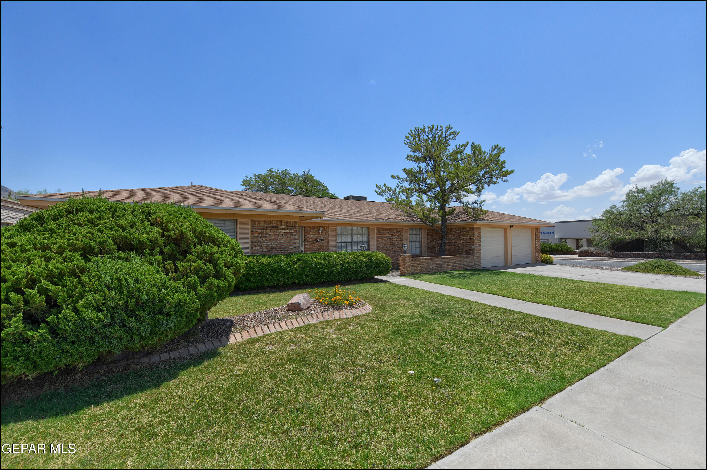 Bandolero Dr, El Paso, TX 79912