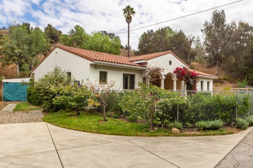 1016 Ocean Vista Ln, SANTA BARBARA, CA, 93111-1300 | Card Image