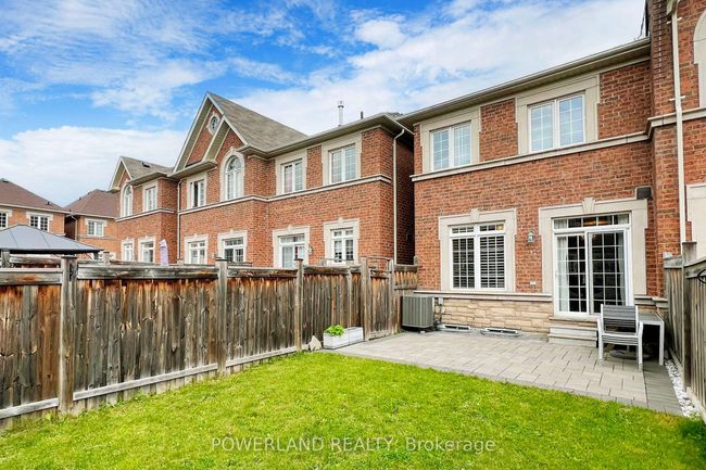 111 Spruce Pine Cres, House attached with 3 bedrooms, 3 bathrooms and 2 parking in Vaughan ON | Image 38