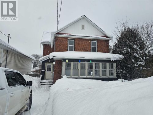 359 Farwell Terr, Sault Ste. Marie, ON, P6C4B6 | Card Image