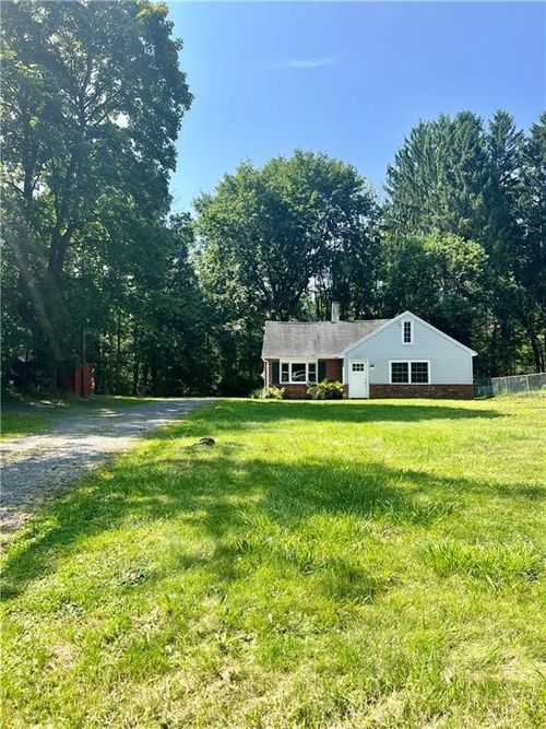 375 Whitney Rd, Penfield, NY, 14526-2329 | Card Image