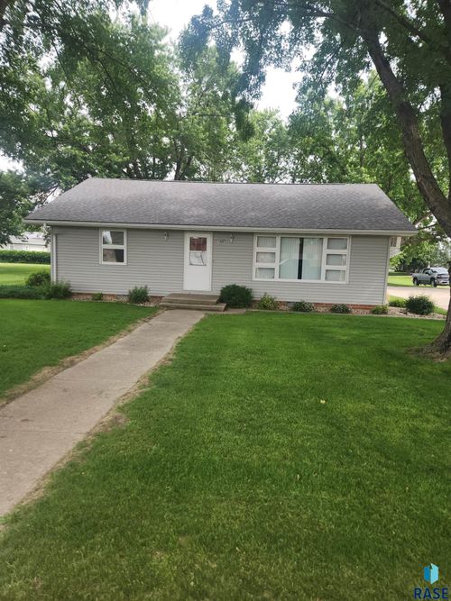 140 Trosky Rd E, Edgerton, MN, 56128-2709 | Card Image