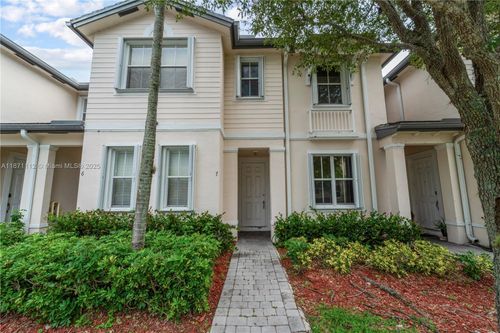 unit-7-153 Se 28th Pl, Homestead, FL, 33033-7288 | Card Image