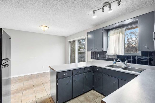 1515 43 Street Se, Home with 4 bedrooms, 2 bathrooms and 2 parking in Calgary AB | Image 19
