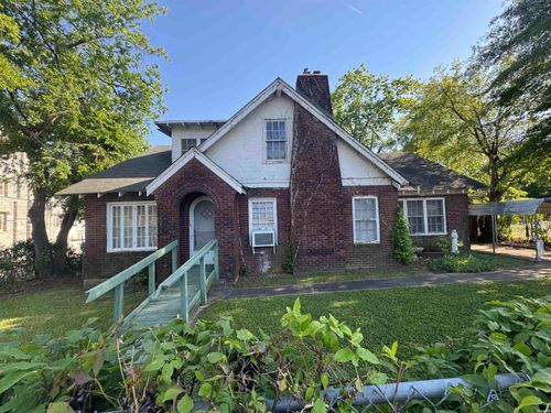 403 Orange St, Hot Springs, AR, 71901-5218 | Card Image