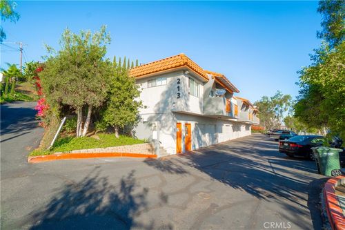 213 Guajome, Vista, CA, 92083 | Card Image