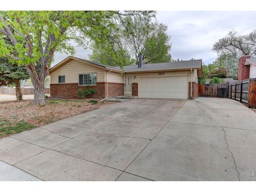 1027 Cottonwood Dr, Windsor, CO, 80550-4805 | Card Image