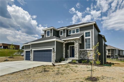 16247 S Kill Creek Rd, Gardner, KS, 66030-7829 | Card Image