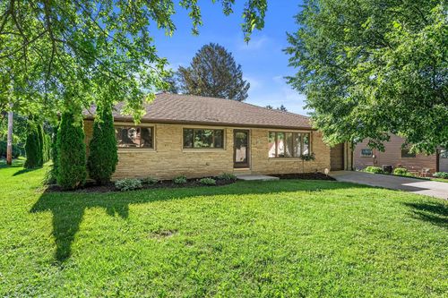 W238N6498 Elmwood Avenue, Sussex, WI, 53089 | Card Image