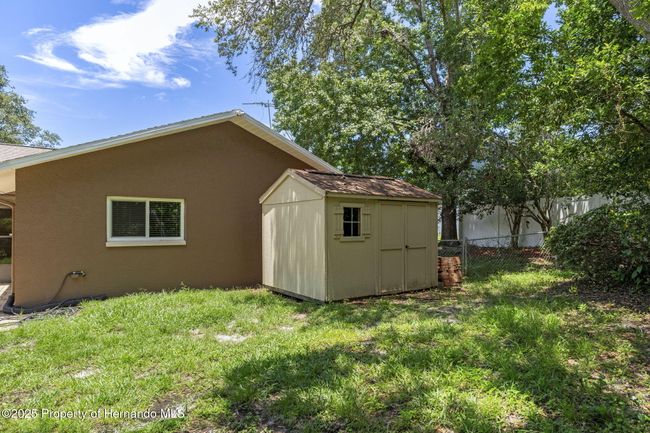 2318 Evenglow Ave, House other with 3 bedrooms, 2 bathrooms and null parking in Spring Hill FL | Image 52