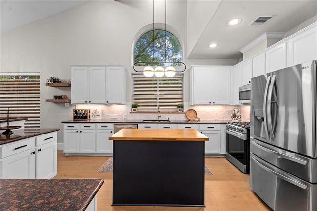 19419 Creek Run Dr, House other with 4 bedrooms, 4 bathrooms and 3 parking in Spring TX | Image 21