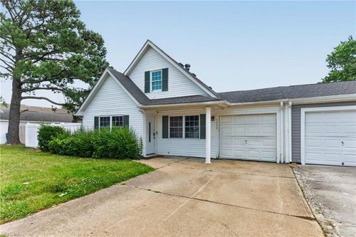 3209 Ashaway Rd, Virginia Beach, VA, 23452-4933 | Card Image