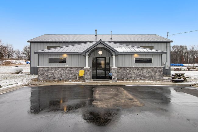 9486 S Meridian Rd, Home with 0 bedrooms, 2 bathrooms and 30 parking in Clarklake MI | Image 7