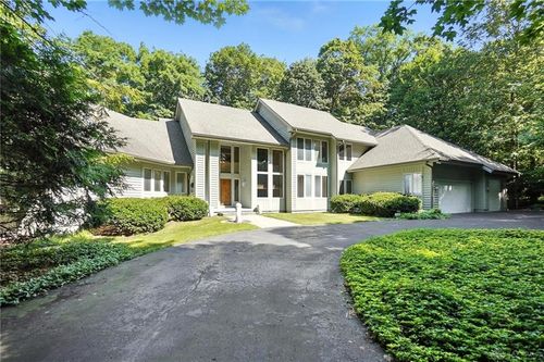 1359 Soaring Heights Dr, Dayton, OH, 45440-4313 | Card Image