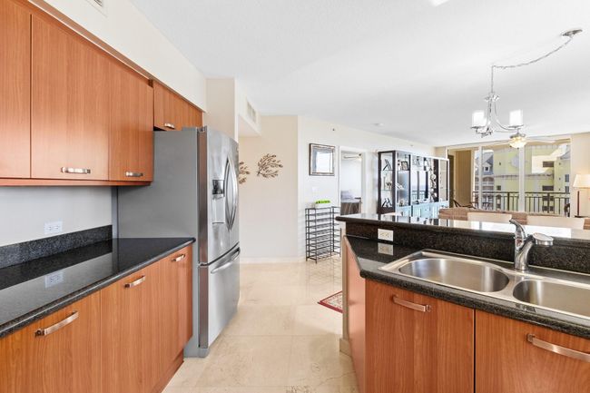 APT-1101 - 2001 N Ocean Blvd, Condo with 3 bedrooms, 3 bathrooms and null parking in Fort Lauderdale FL | Image 15