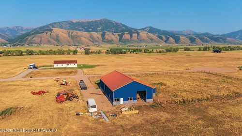 425 Harmon Ln, Afton, WY, 83110-9416 | Card Image