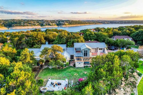 18500 Lakehead Cir, Lago Vista, TX, 78645-8726 | Card Image