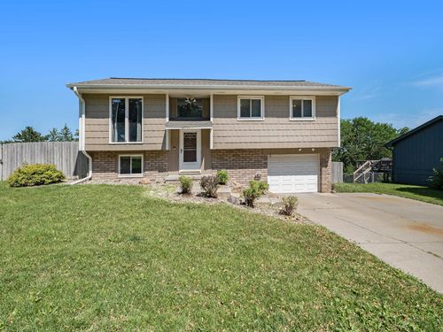 8711 S 143rd St, Omaha, NE, 68138-3515 | Card Image