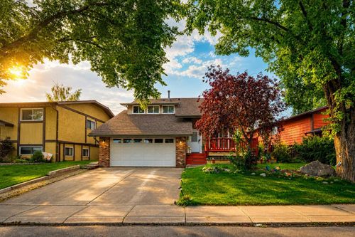 80 Taylor Way Se, Airdrie, AB, T4A1T2 | Card Image