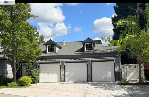215 Arthur Ct, Danville, CA, 94526-2830 | Card Image