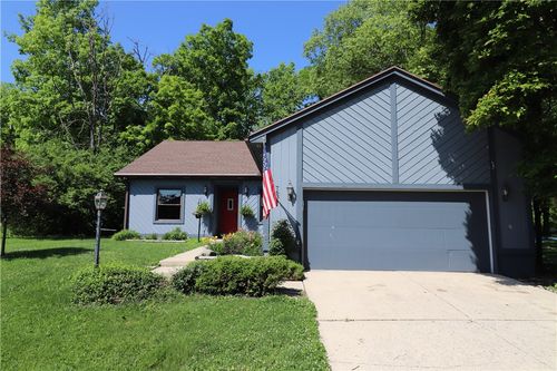 7634 Morning Mist Cir, Trotwood, OH, 45426-3855 | Card Image