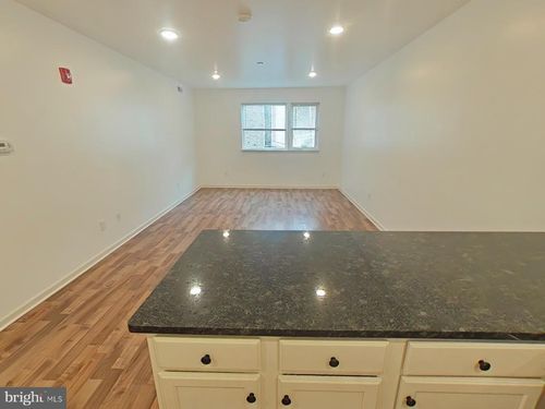 201-5261 Ridge Ave, PHILADELPHIA, PA, 19128-3784 | Card Image