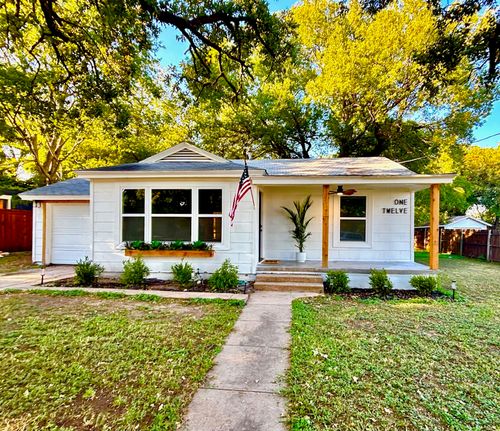 112 W Akard St, Weatherford, TX, 76086-5303 | Card Image
