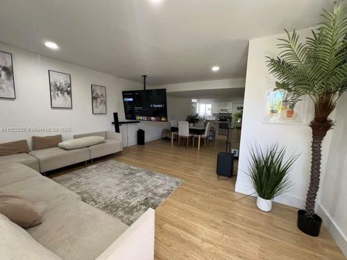 apt-101-1480 Ne 151st St, North Miami Beach, FL, 33162-5950 | Card Image