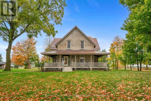 3132 County Road 27 Road, Elizabethtown Kitley, ON, K0E1M0 | Card Image