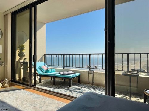 2406-3851 Boardwalk, Atlantic City, NJ, 08401 | Card Image