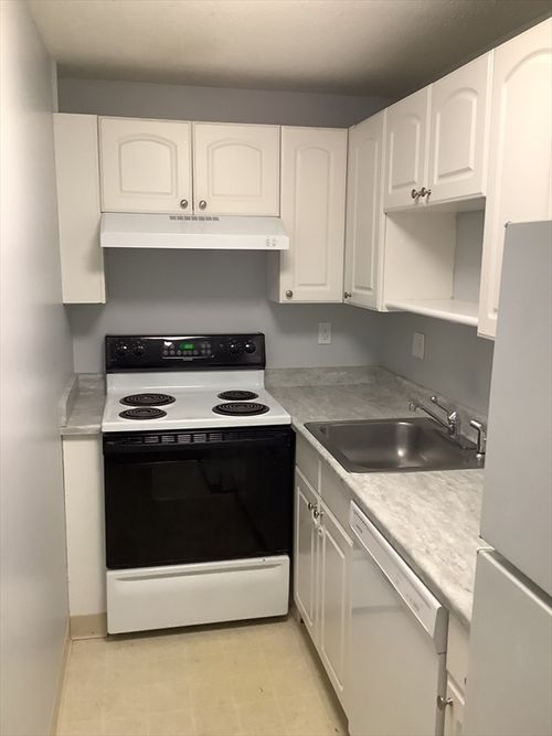 30-175 Ward St, Revere, MA, 02151-1358 | Card Image