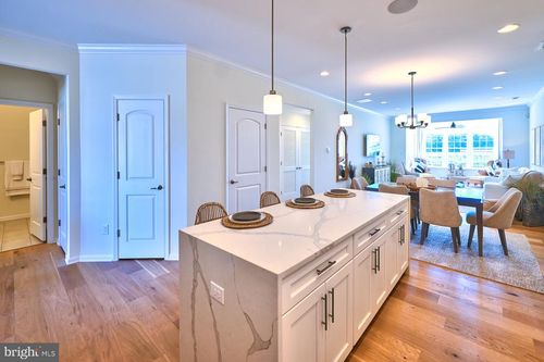 4 Panmure Way, WILLIAMSTOWN, NJ, 08094-3919 | Card Image